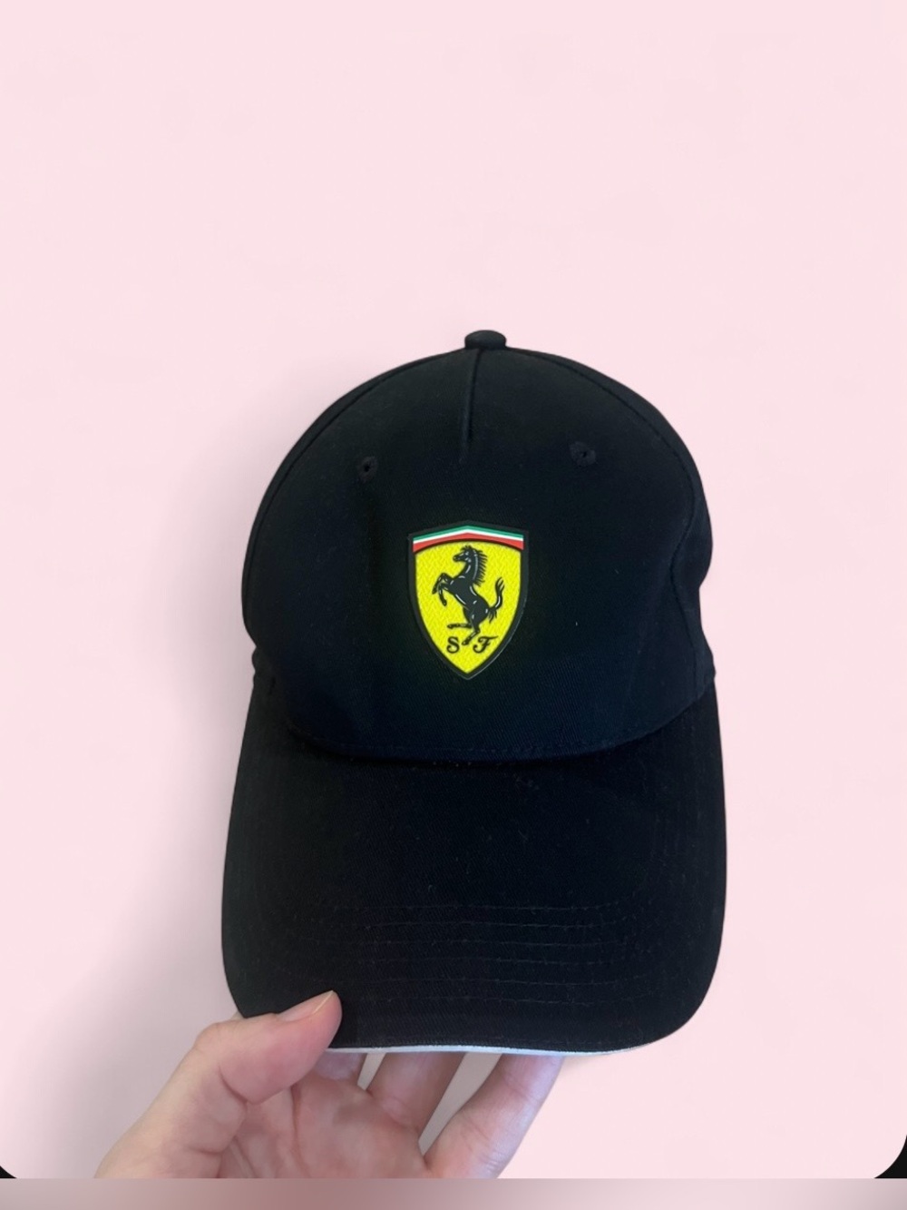 Ferrari/Puma Black Cap